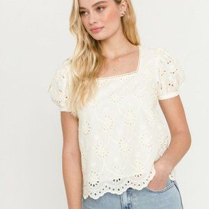 NWT La Vie Embroidered Square Neck Top XS